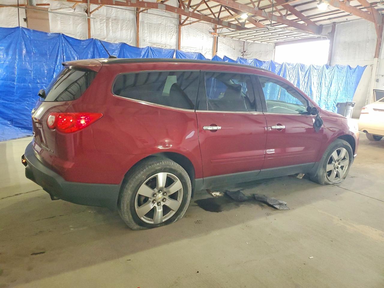 CHEVROLET TRAVERSE 2011 — 4