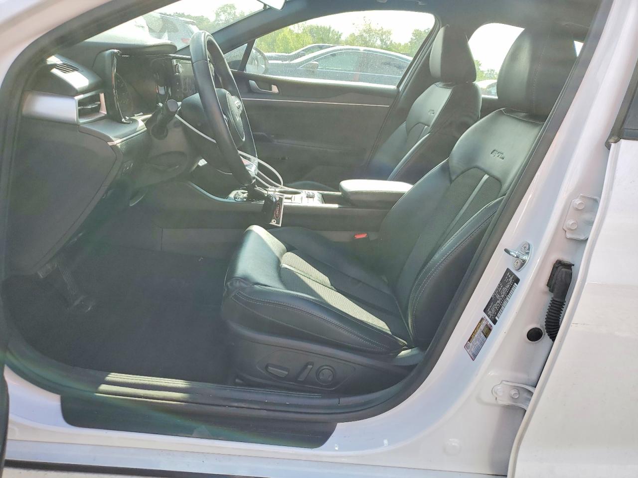 KIA K5 2023 — 7