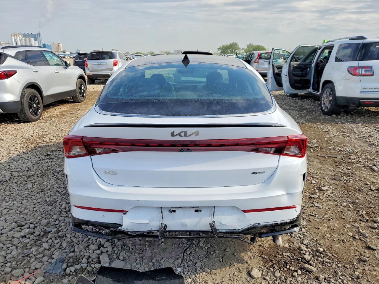 KIA K5 2023 — 6