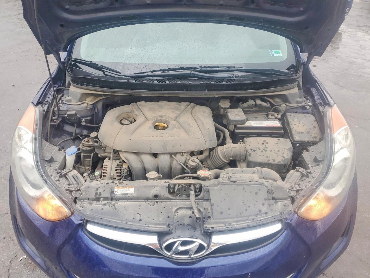 HYUNDAI ELANTRA 2012 — 11