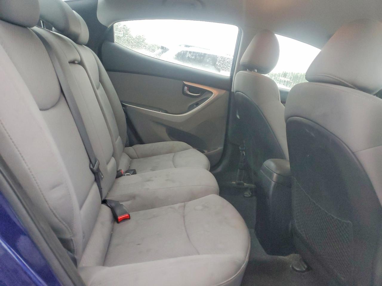 HYUNDAI ELANTRA 2012 — 10