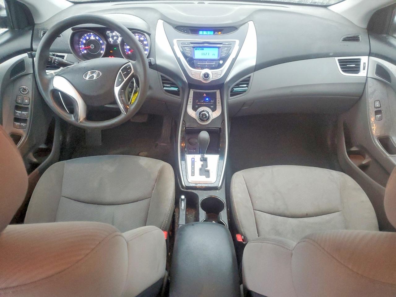 HYUNDAI ELANTRA 2012 — 8