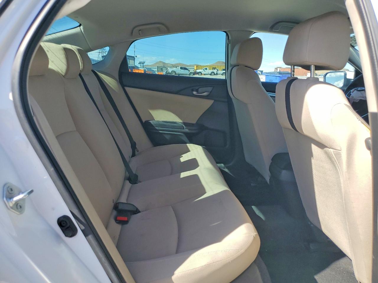 HONDA CIVIC 2021 — 11