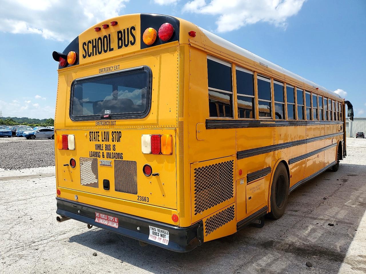 2013 THOMAS SAF-T-LINER HDX