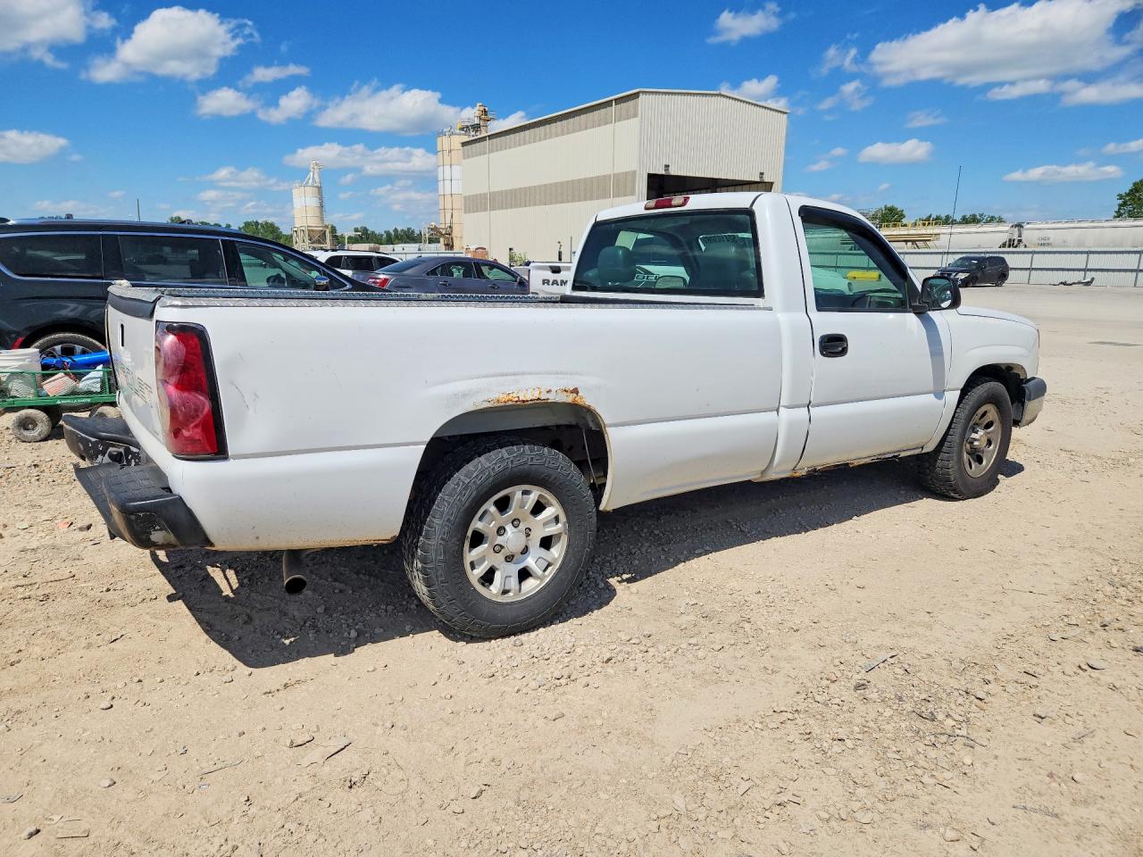 CHEVROLET SILVERADO 2005 — 4