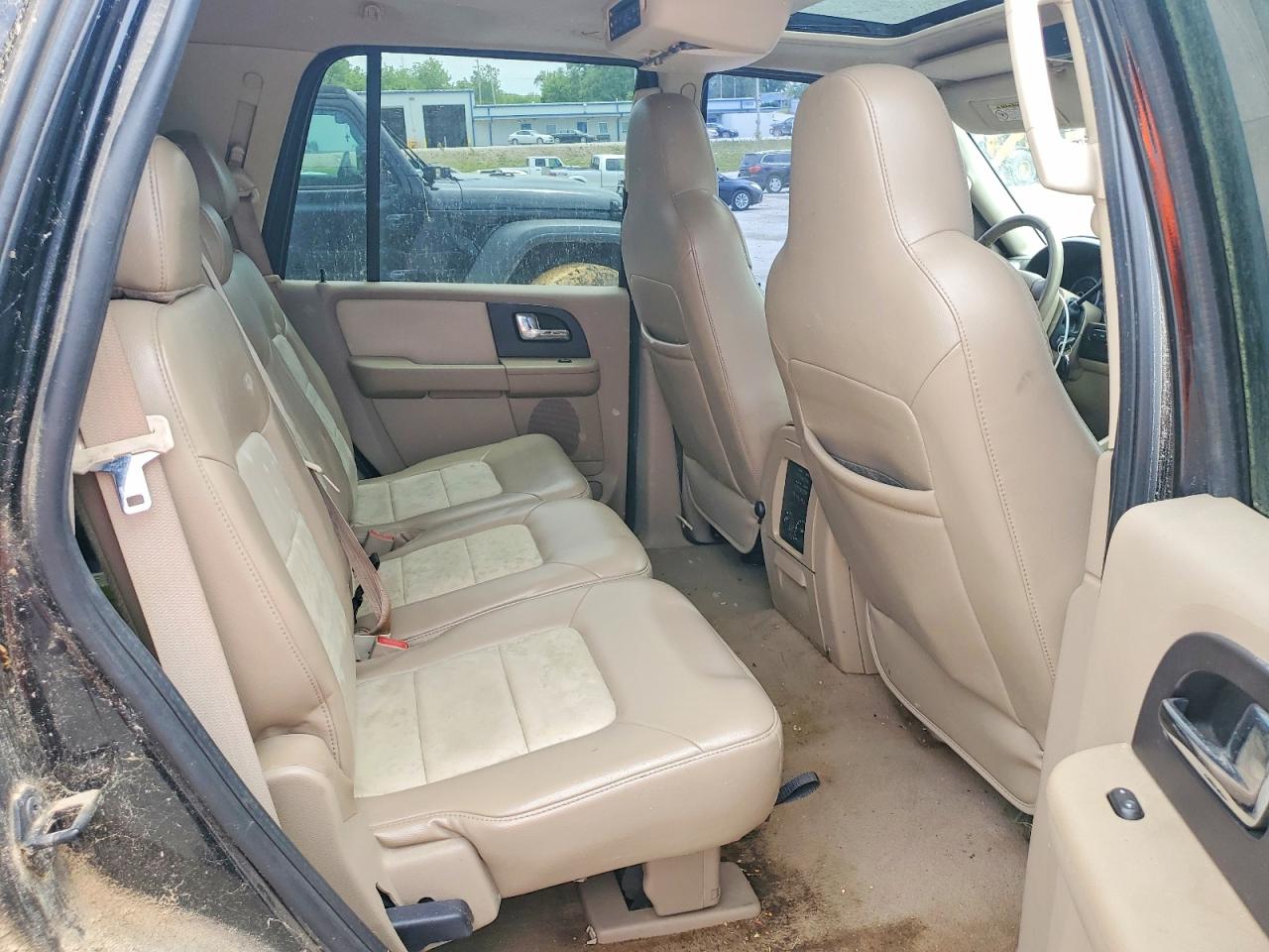 FORD EXPEDITION 2007 — 12