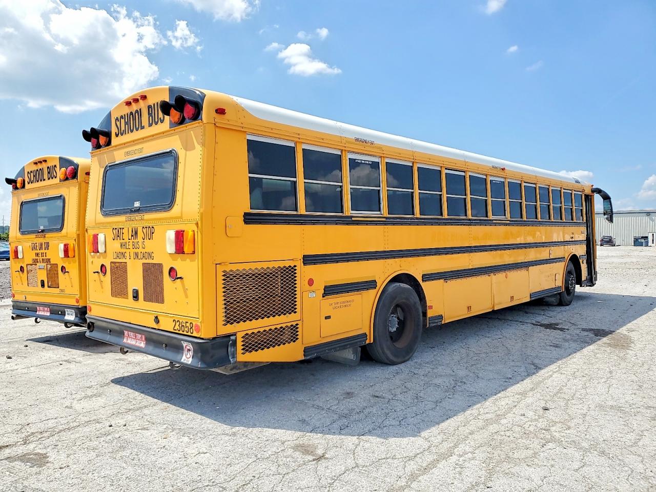 2013 THOMAS SAF-T-LINER HDX