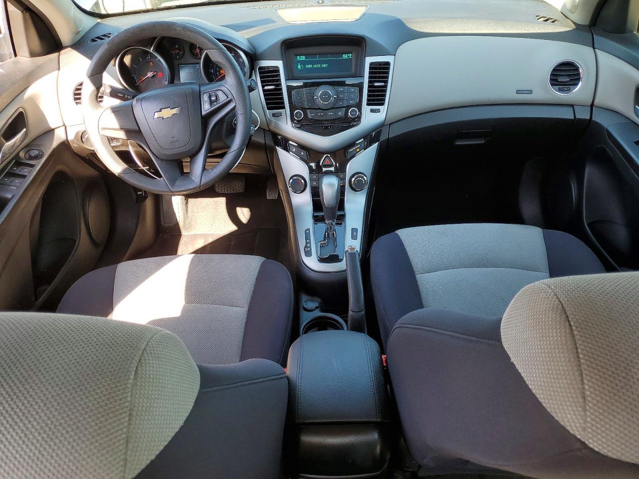 CHEVROLET CRUZE 2013 — 9