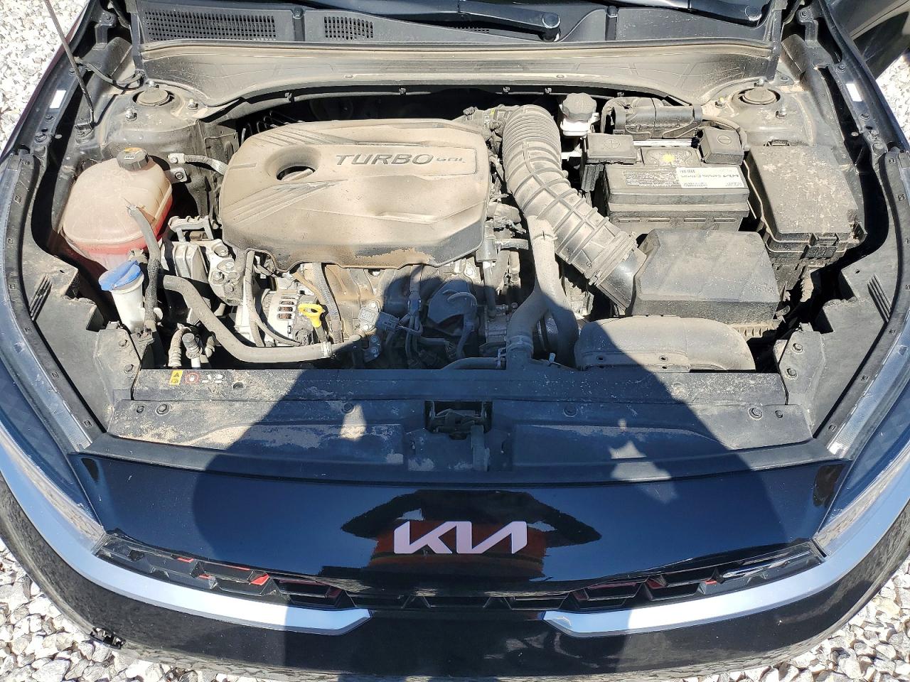 KIA FORTE 2023 — 12