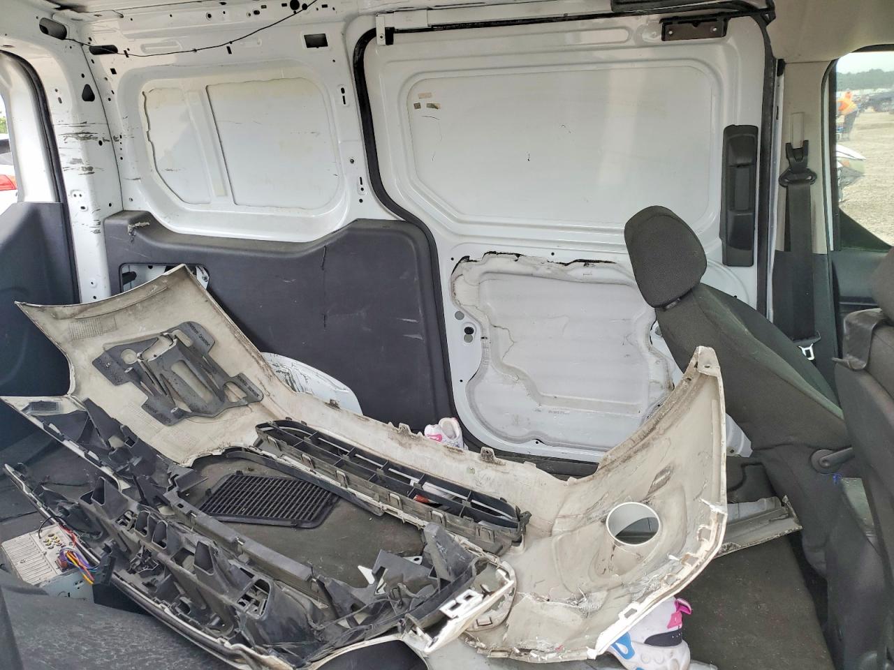FORD TRANSIT CONNECT 2015 — 11