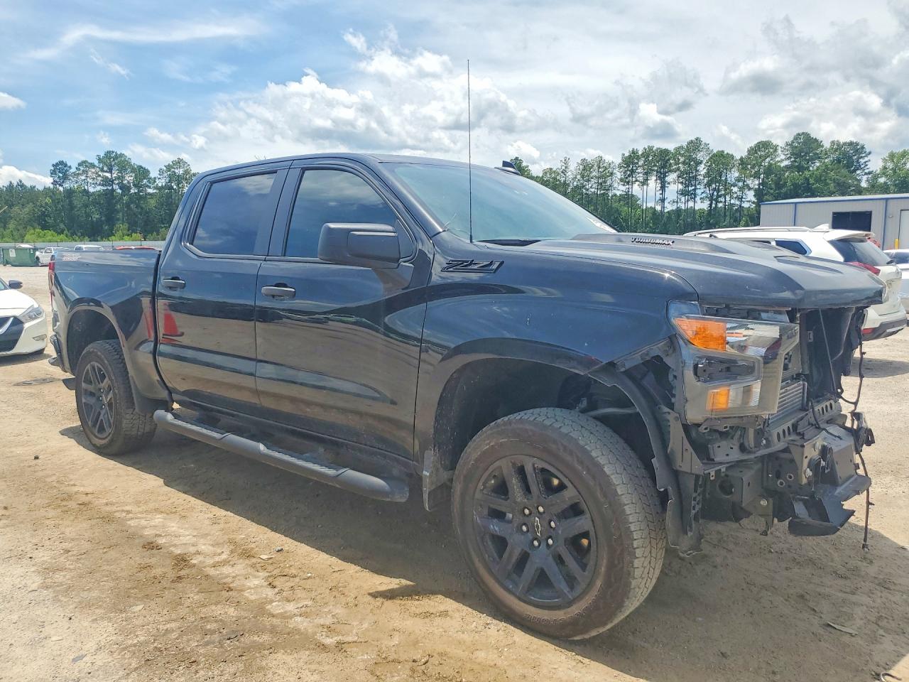 CHEVROLET SILVERADO 2025 — 5