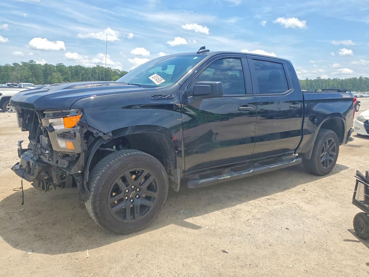 CHEVROLET SILVERADO 2025 — 2