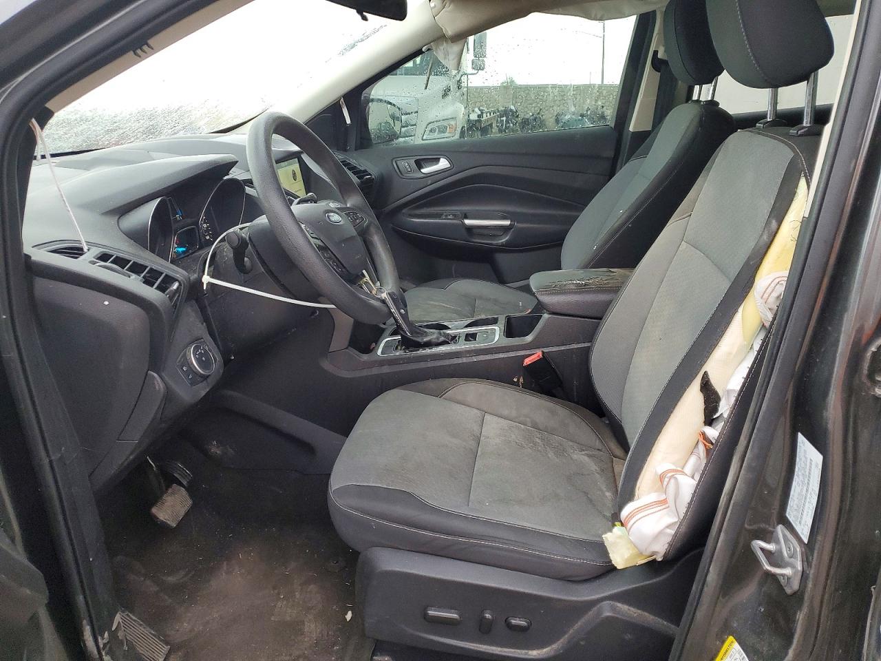FORD ESCAPE 2019 — 8