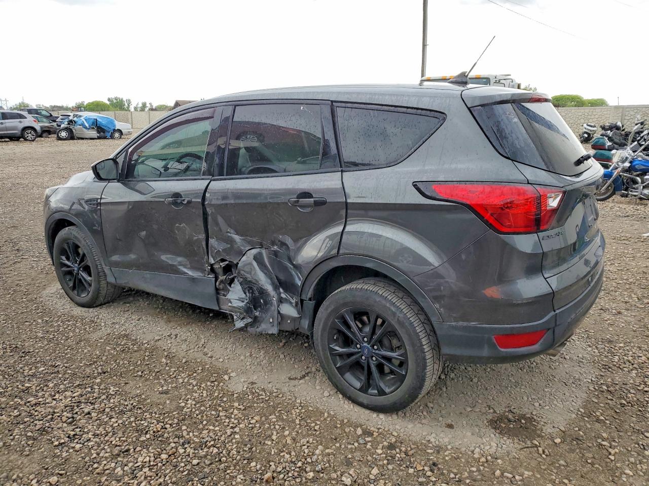 FORD ESCAPE 2019 — 3