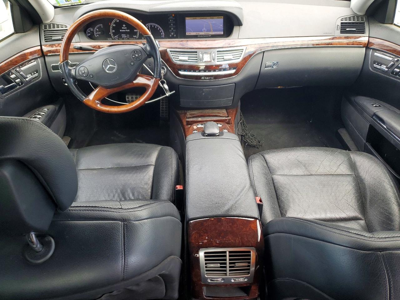 MERCEDES-BENZ S 2011 — 9