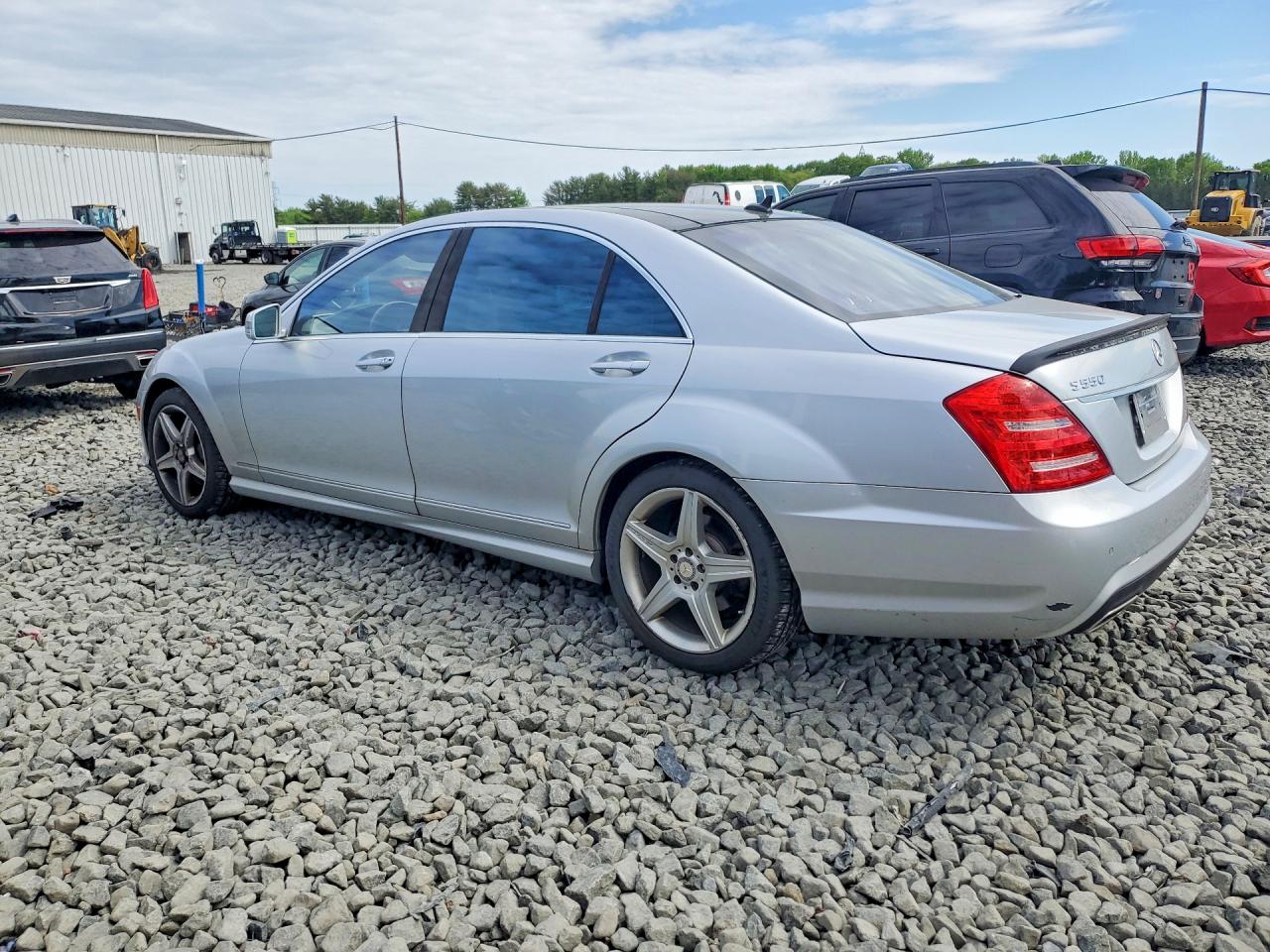 MERCEDES-BENZ S 2011 — 3