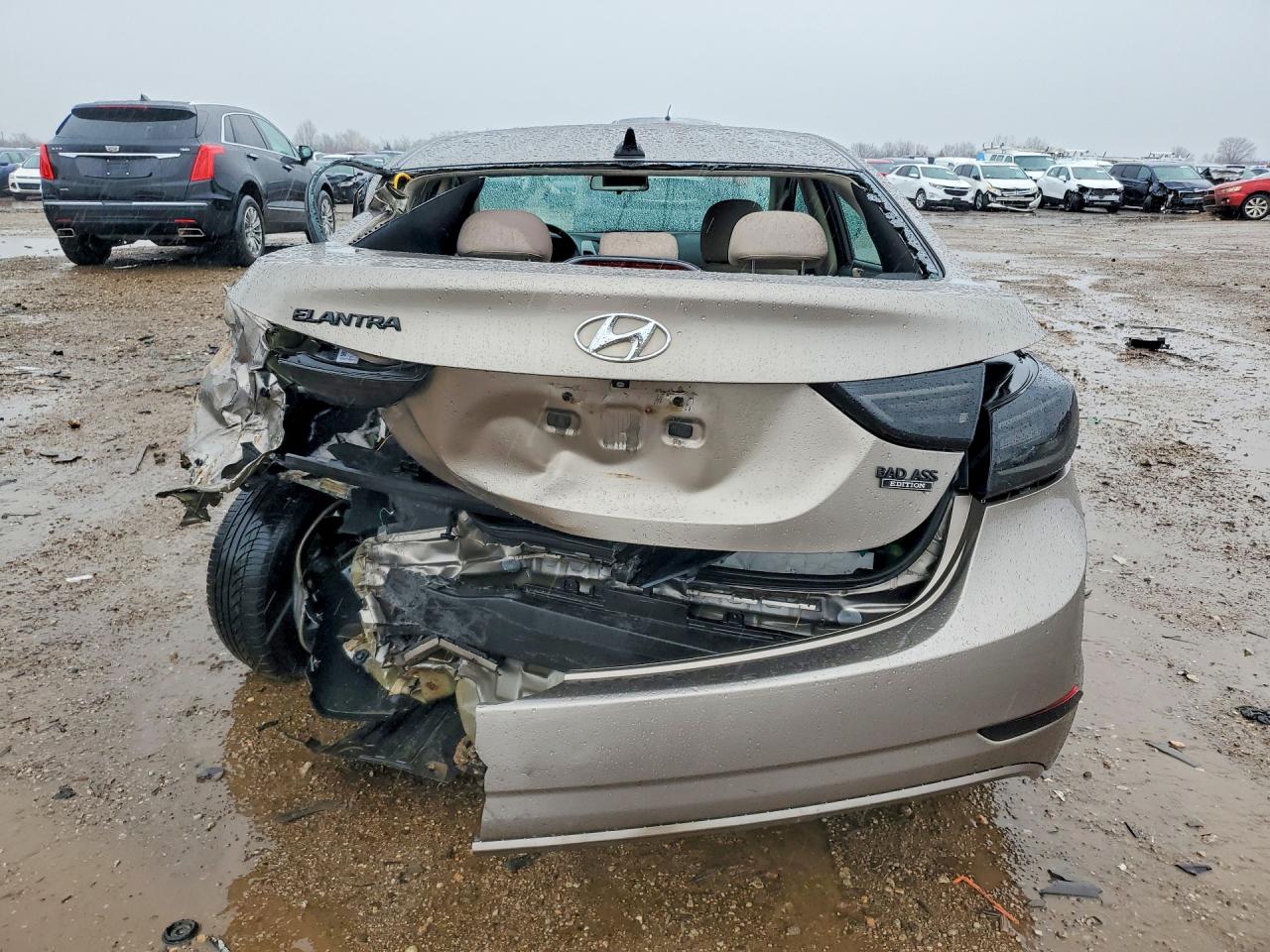 HYUNDAI ELANTRA 2016 — 7