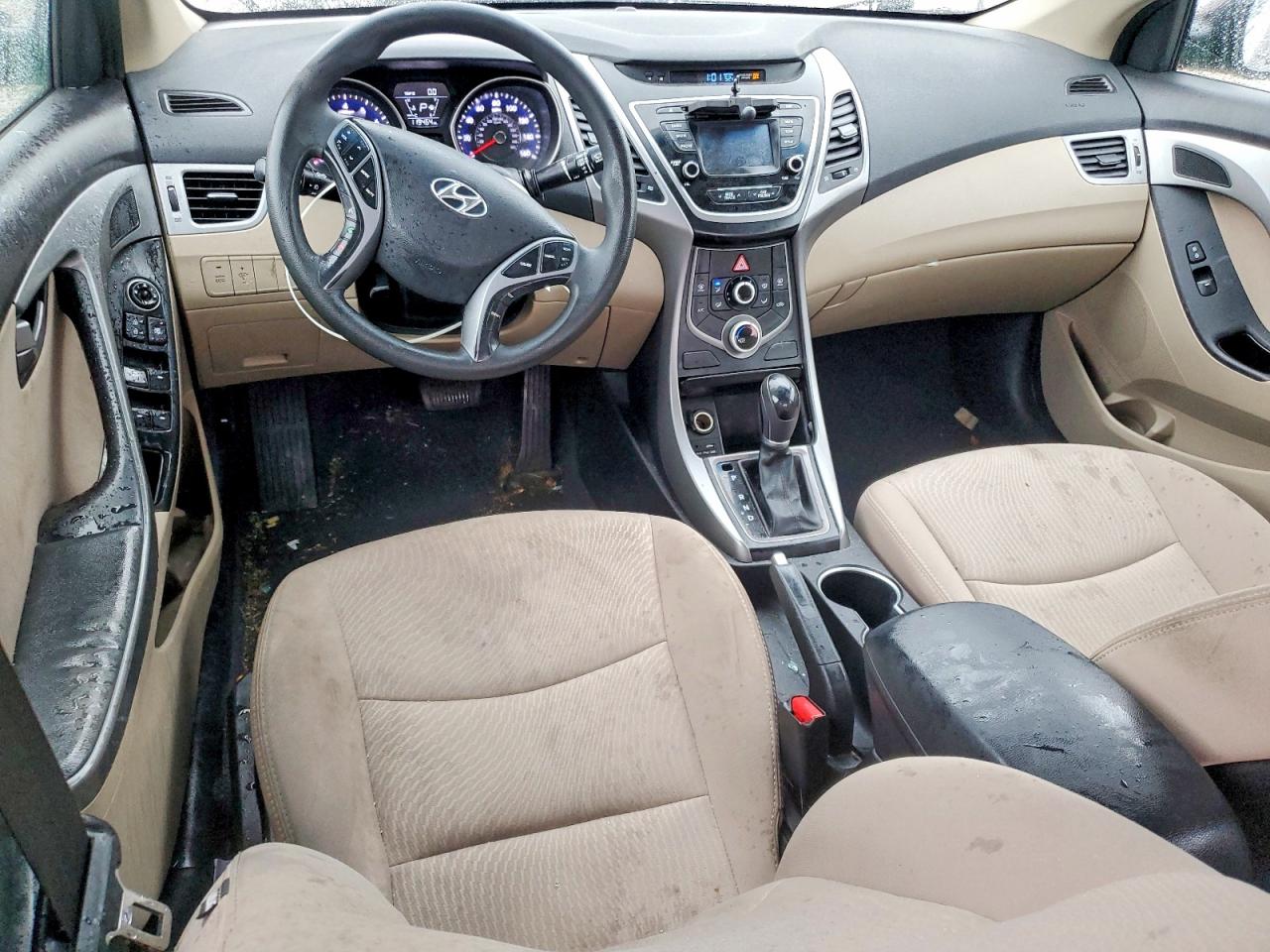 HYUNDAI ELANTRA 2016 — 9
