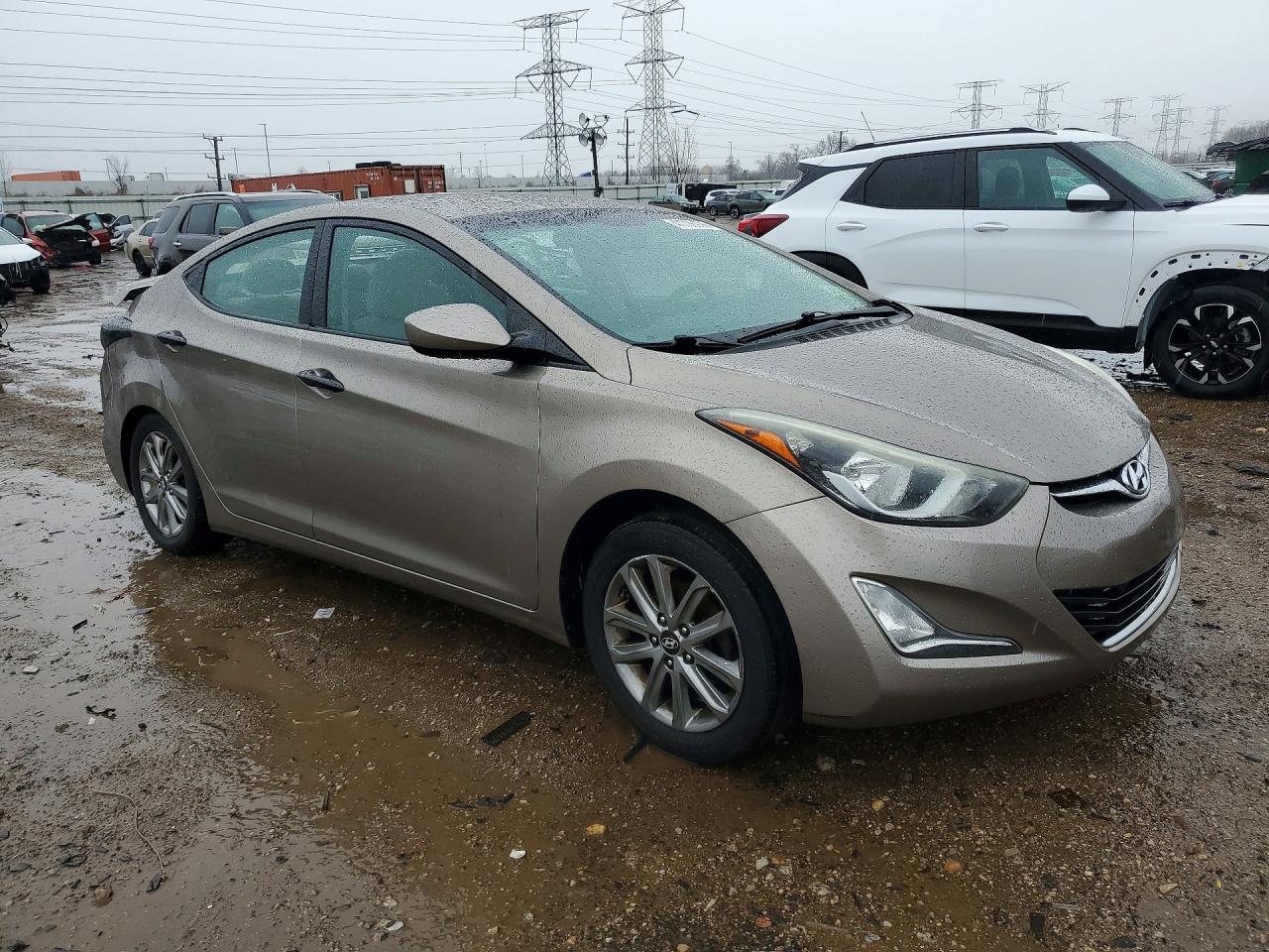 HYUNDAI ELANTRA 2016 — 5