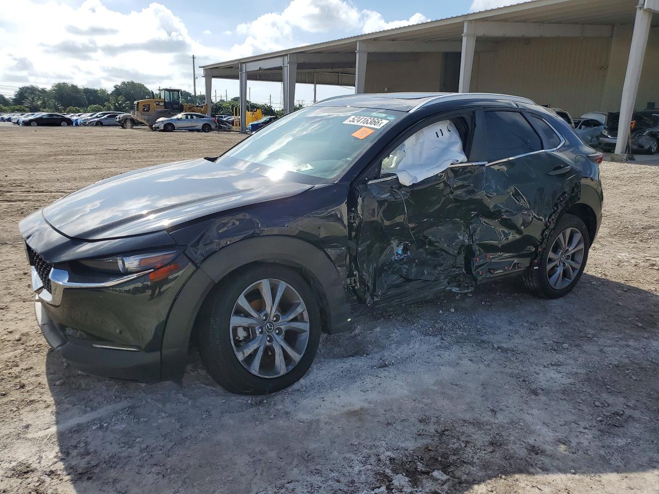 MAZDA CX-30 2024 — 2