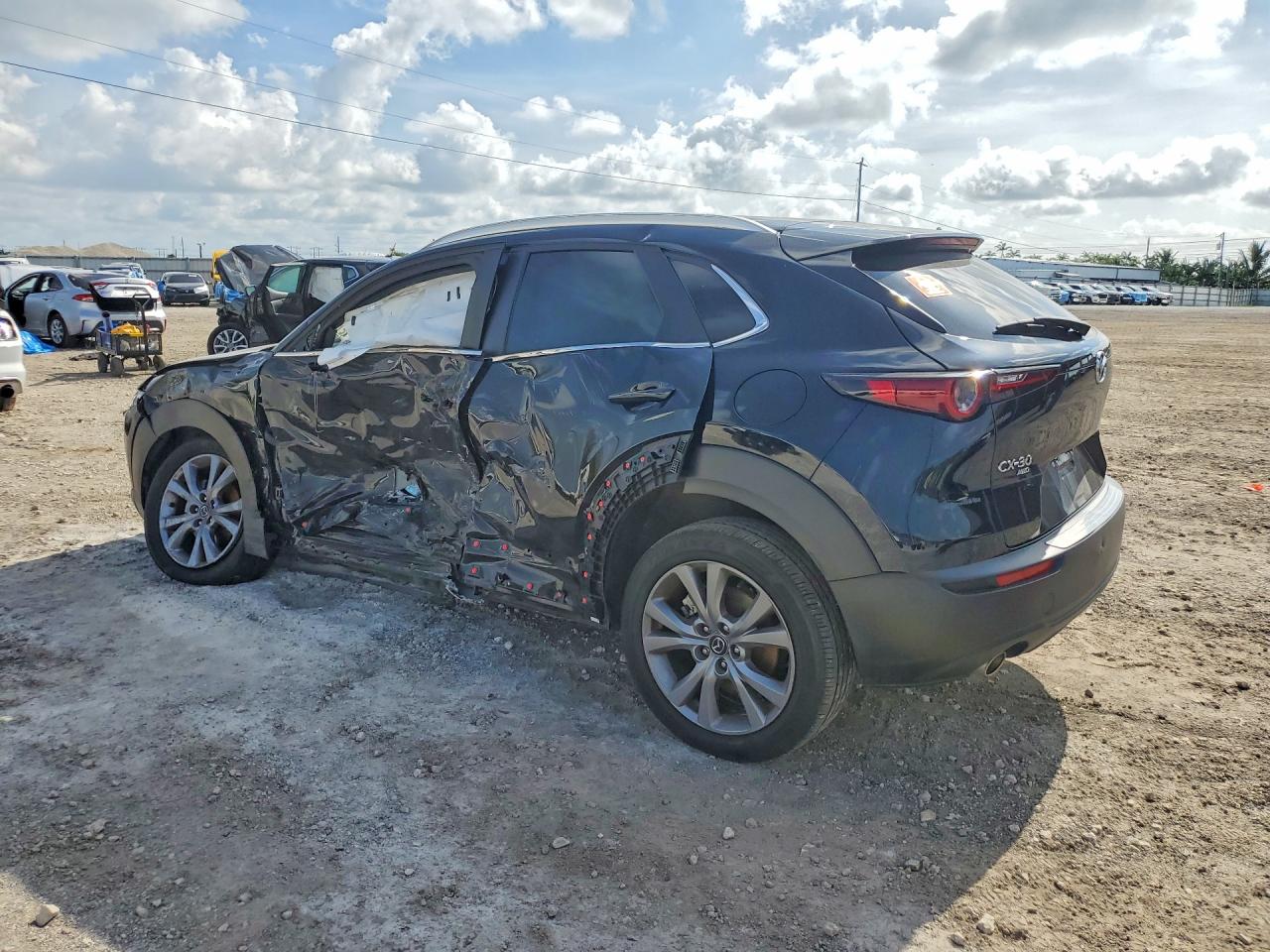 MAZDA CX-30 2024 — 3