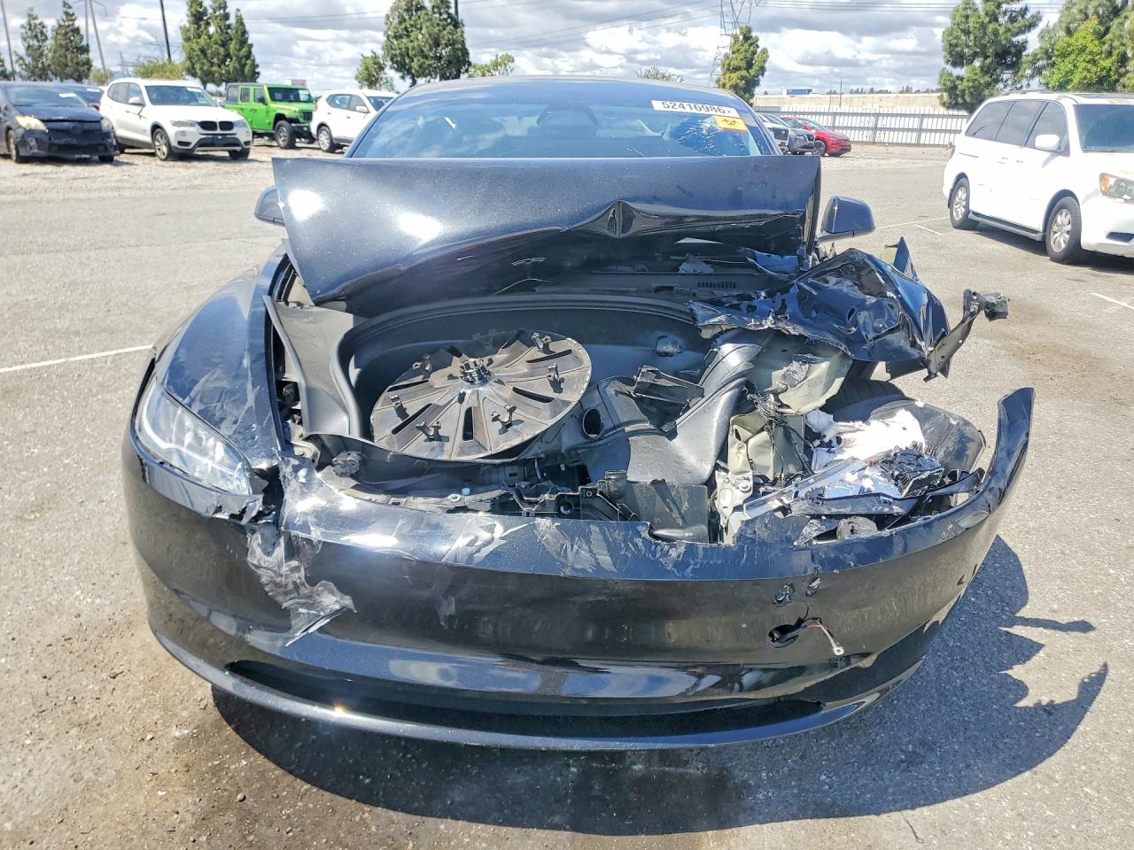 TESLA MODEL 3 2025 — 6