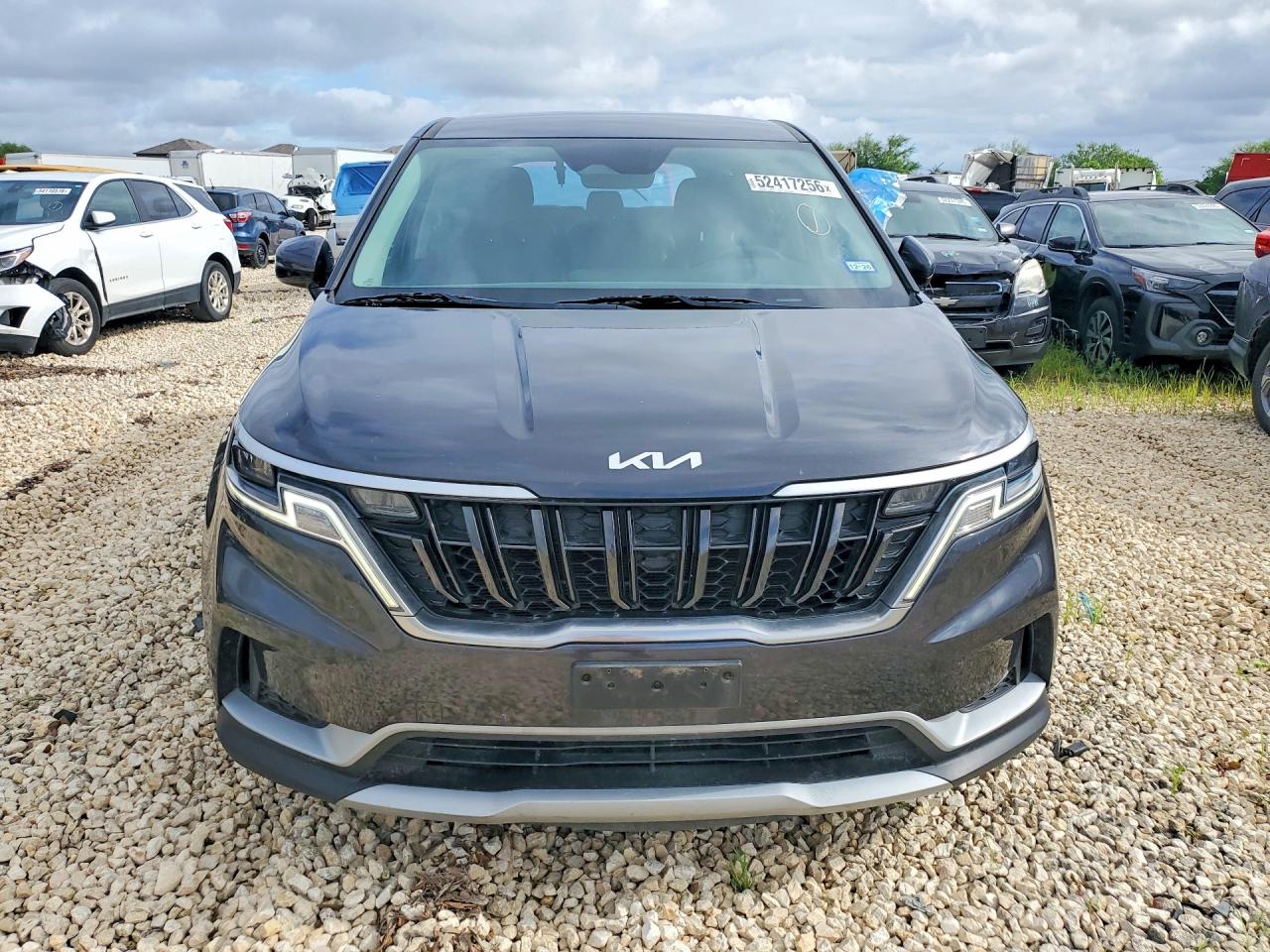 KIA CARNIVAL 2023 — 6