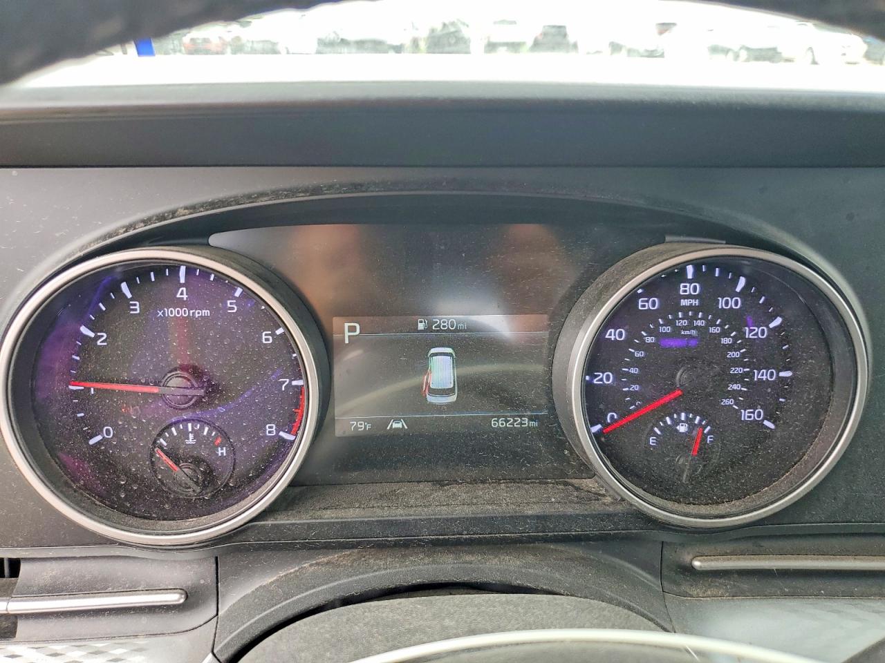 KIA CARNIVAL 2023 — 10