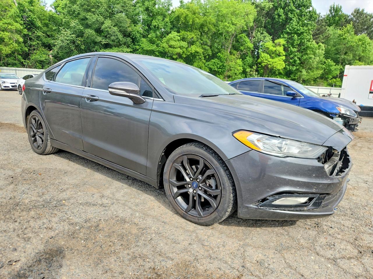 FORD FUSION 2018 — 5