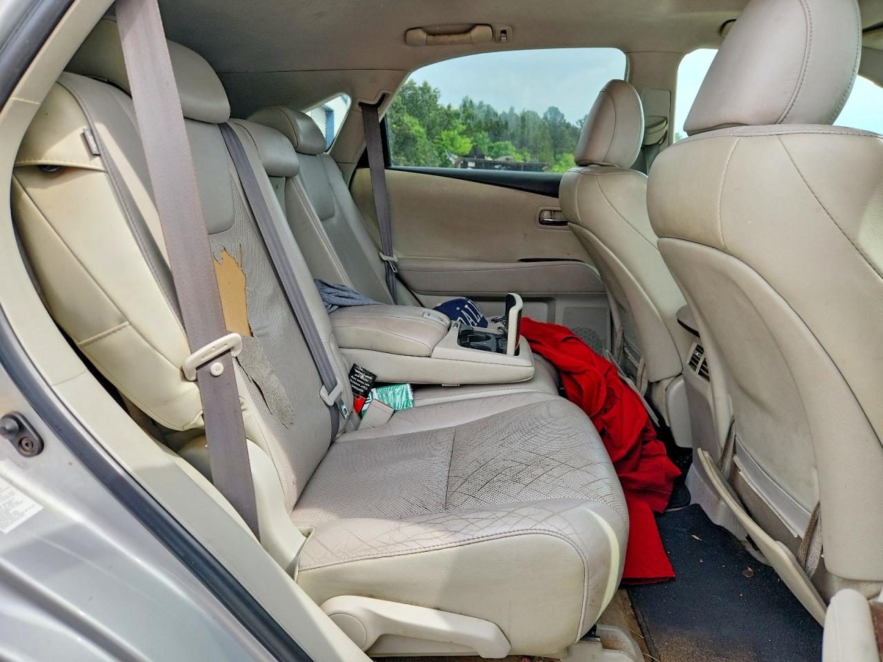 LEXUS RX 2010 — 12