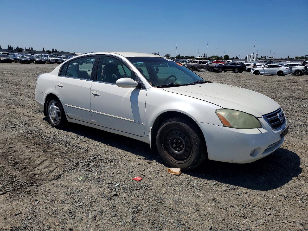 NISS ALTIMA 2016 — 5