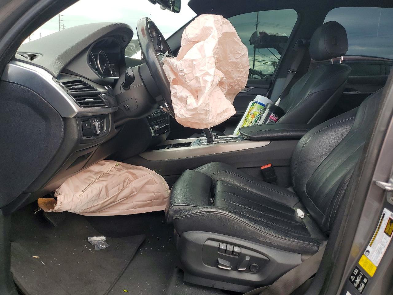 BMW X5 2018 — 8