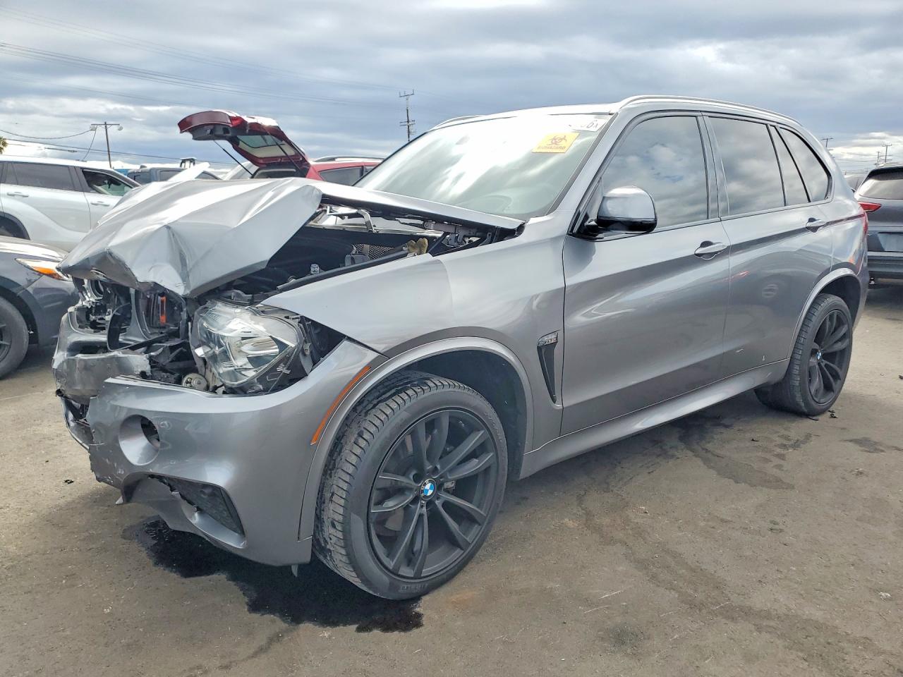 BMW X5 2018 — 2