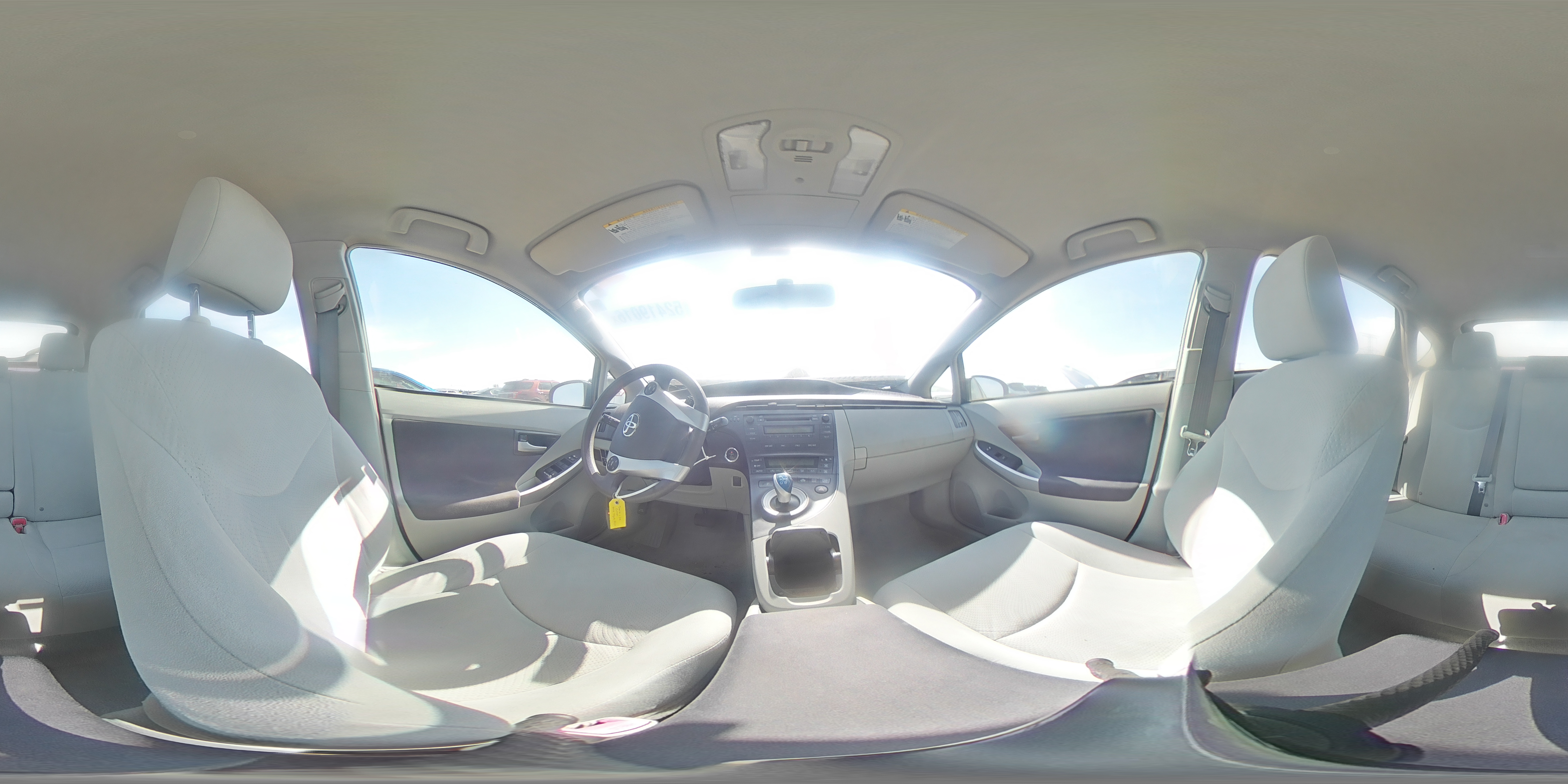 TOYOTA PRIUS 2010 — 14
