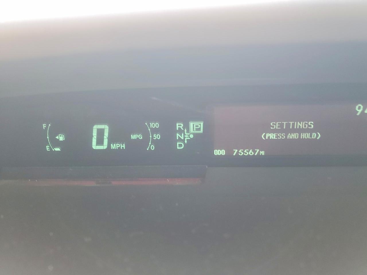 TOYOTA PRIUS 2010 — 10