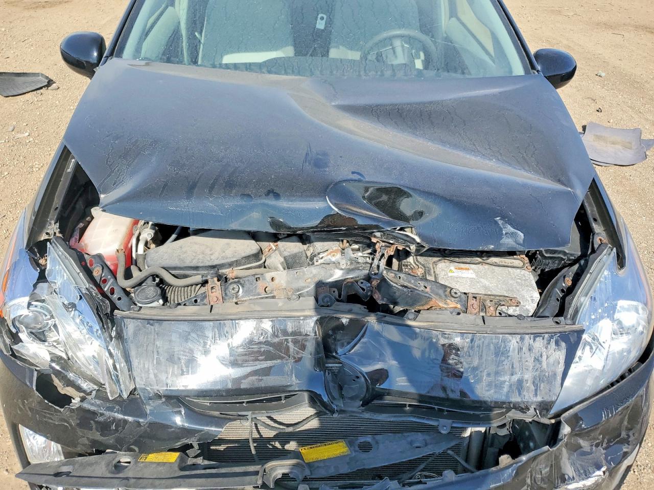 TOYOTA PRIUS 2010 — 12
