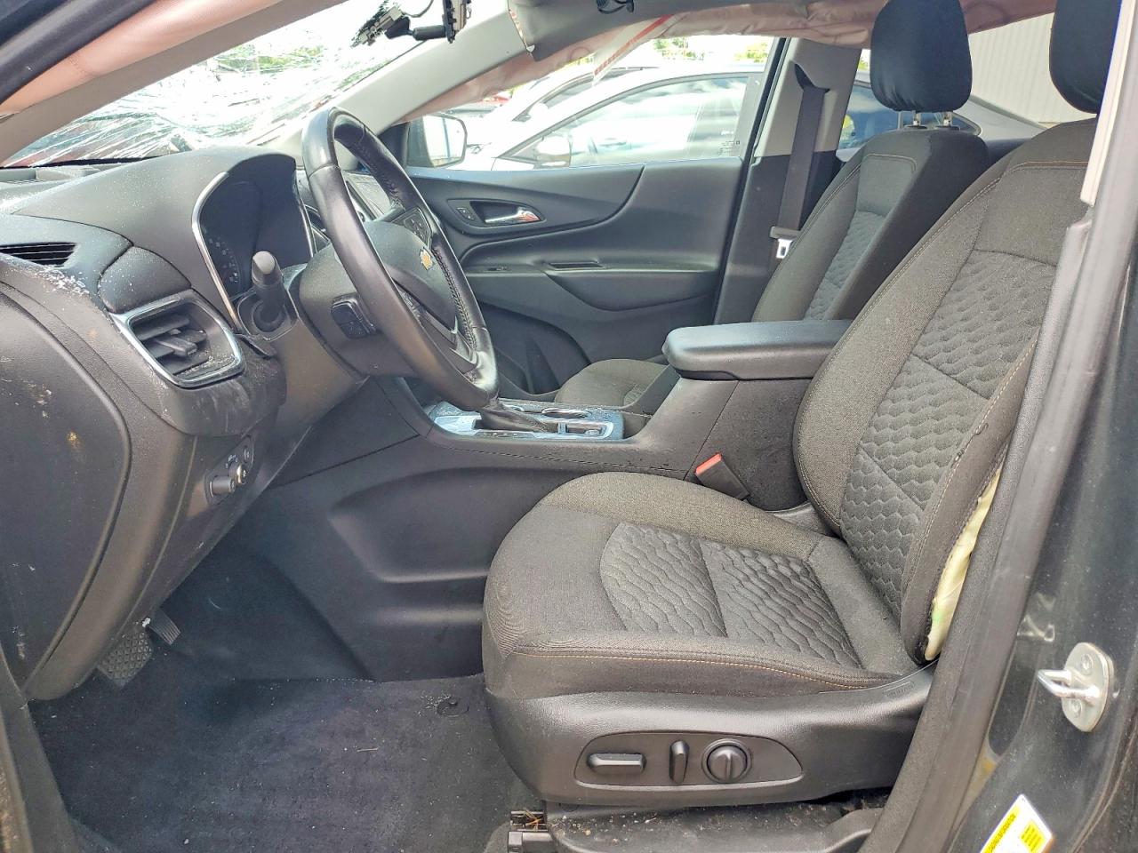 CHEVROLET EQUINOX 2020 — 8