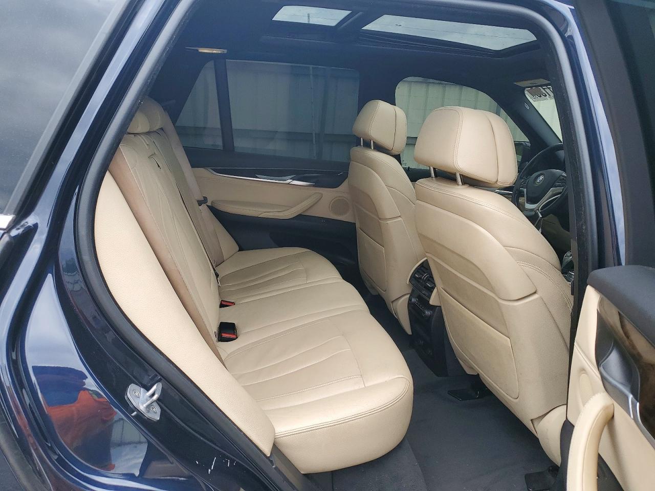 BMW X5 2018 — 11