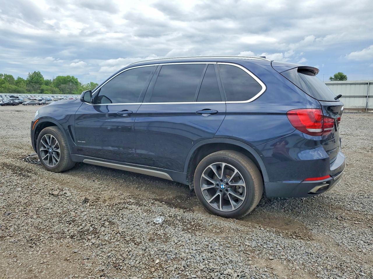 BMW X5 2018 — 2