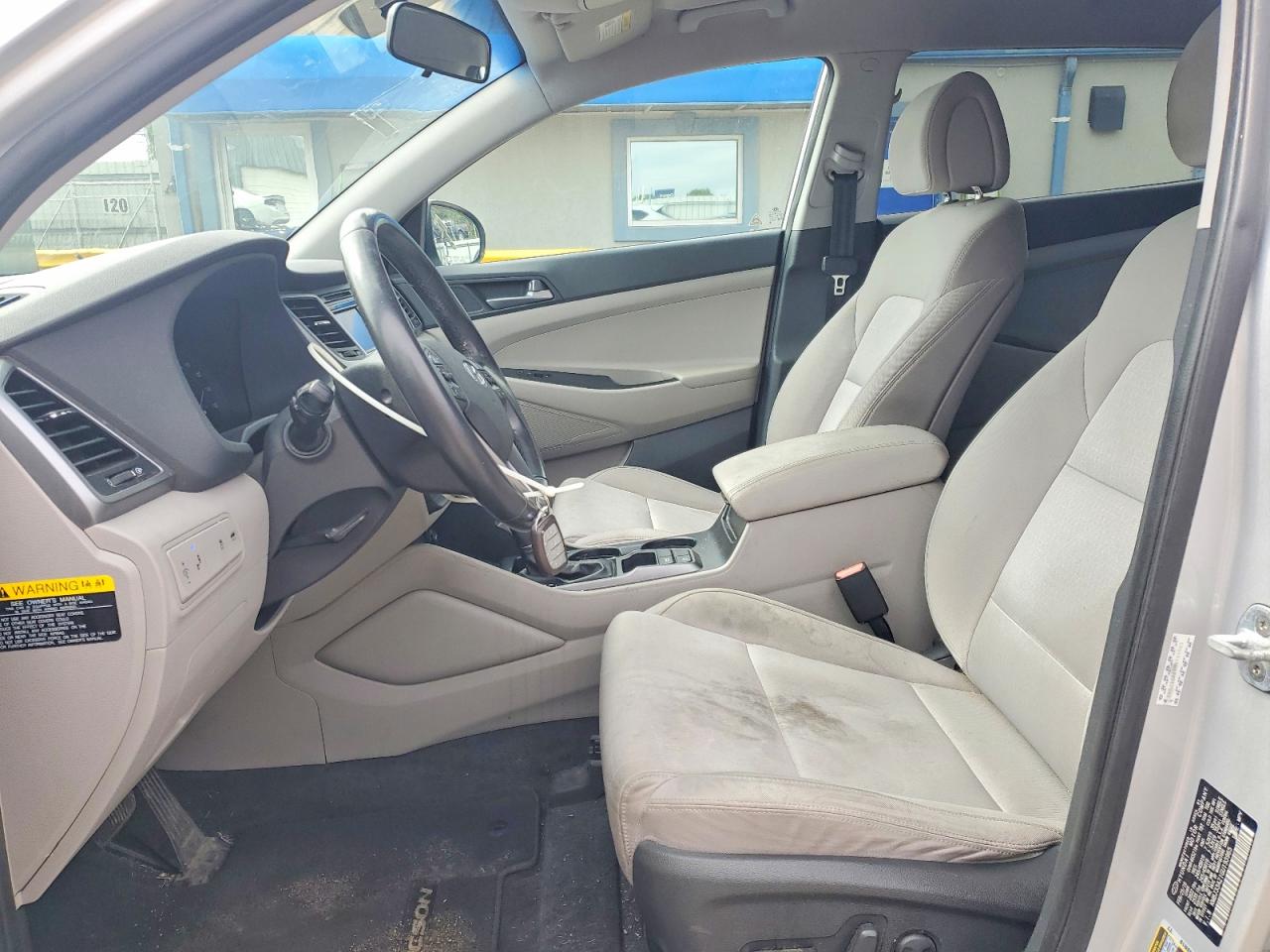 HYUNDAI TUCSON 2016 — 8