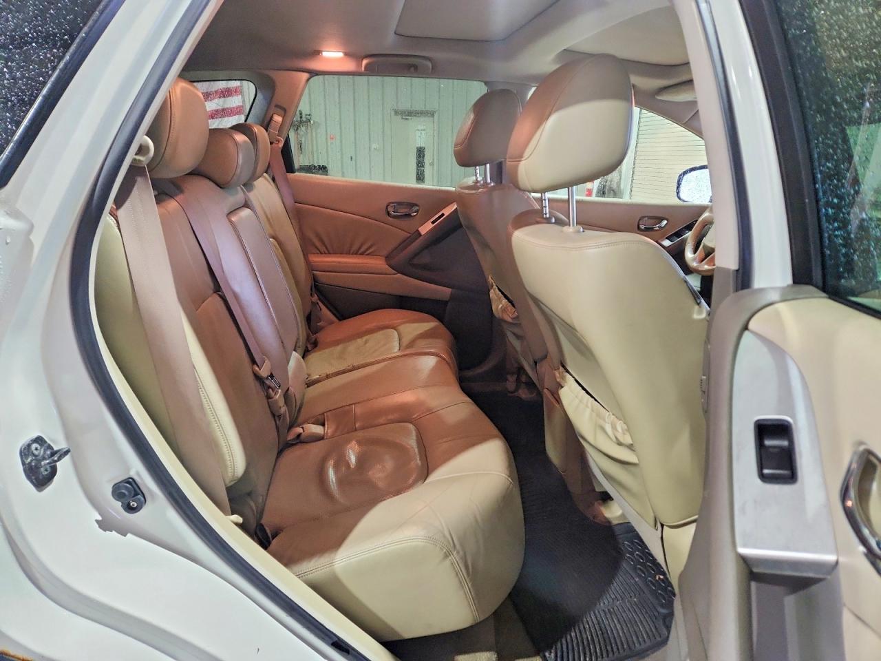 NISSAN MURANO 2010 — 12