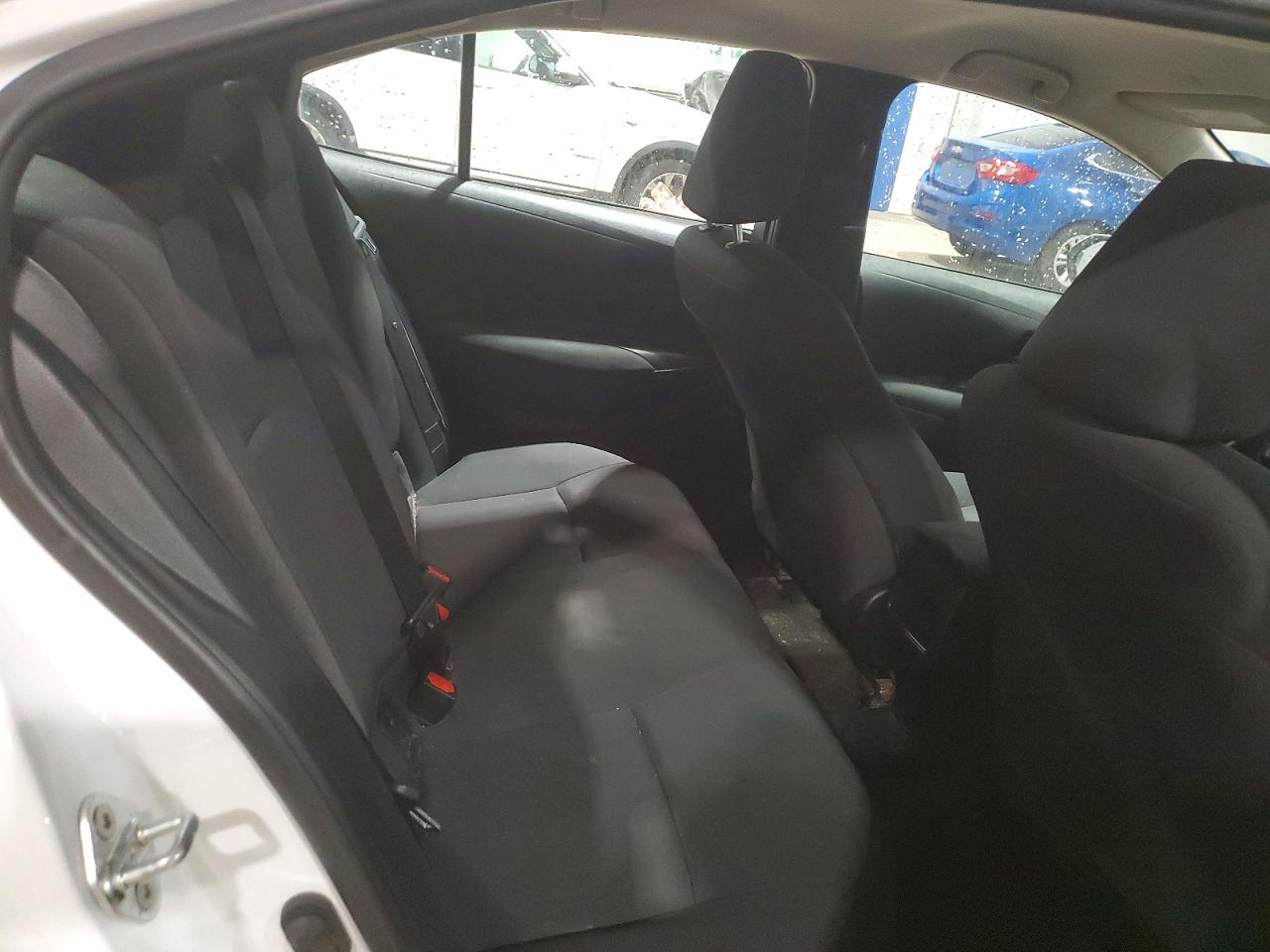 TOYOTA COROLLA 2024 — 11