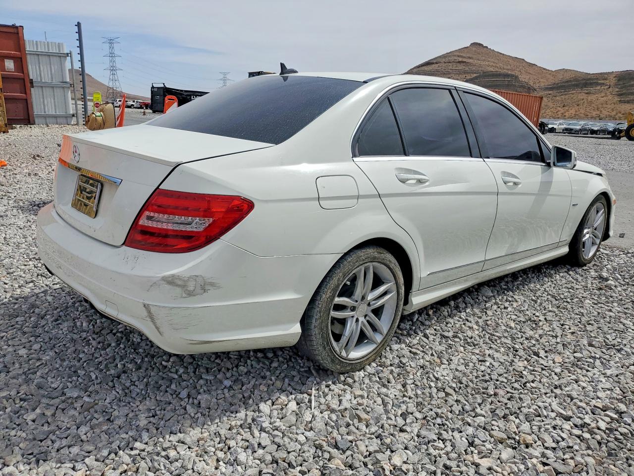 MERCEDES-BENZ C 2012 — 4