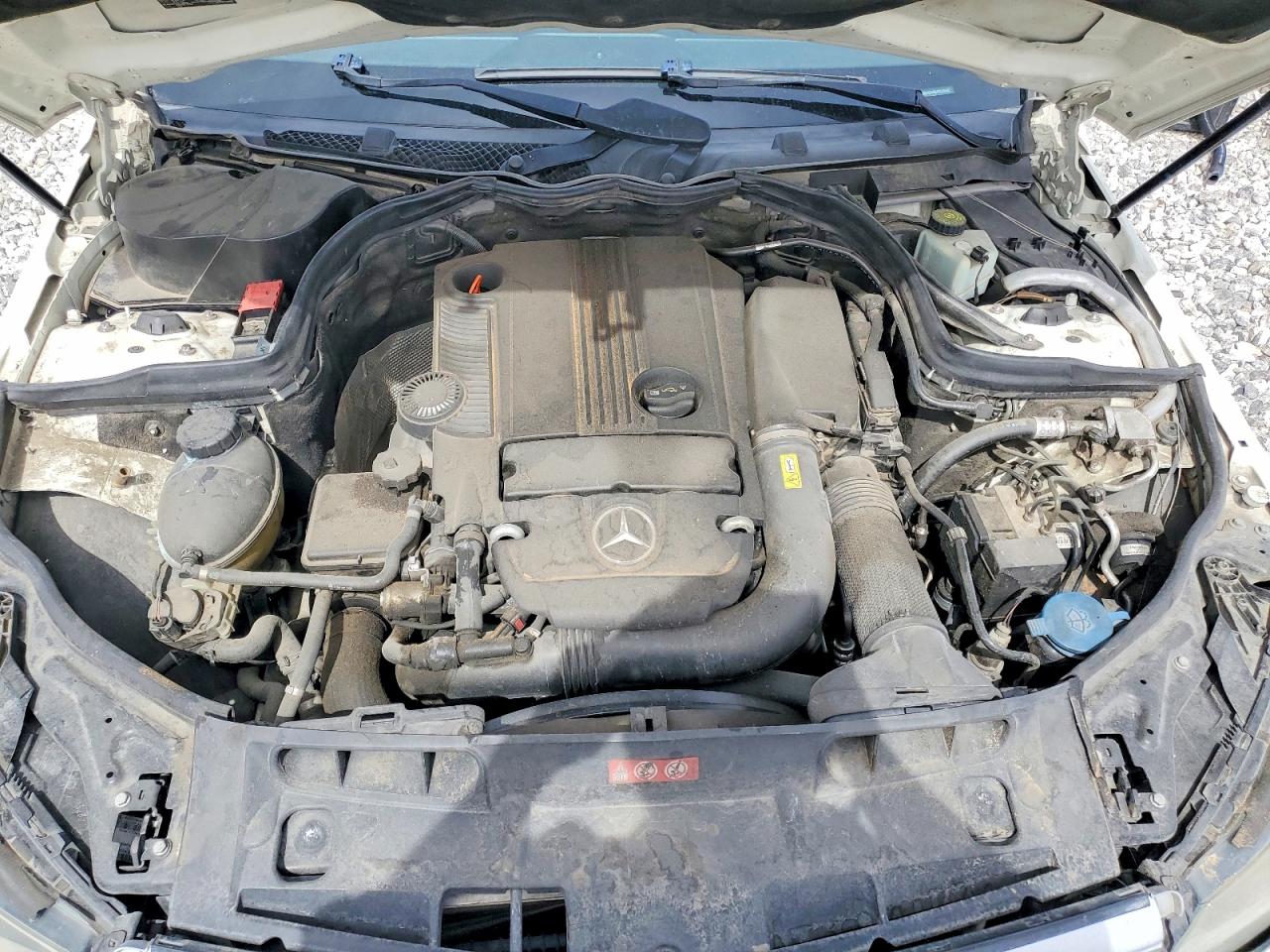 MERCEDES-BENZ C 2012 — 12