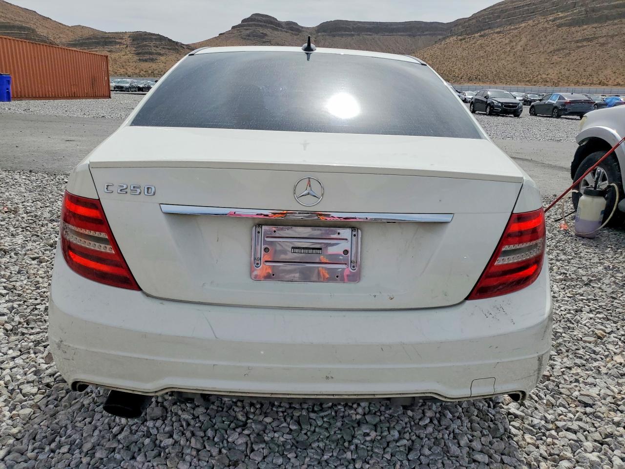 MERCEDES-BENZ C 2012 — 7
