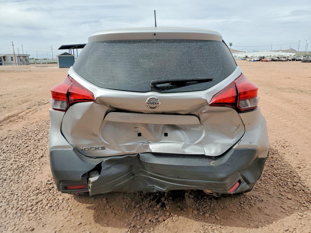 NISSAN KICKS 2019 — 7