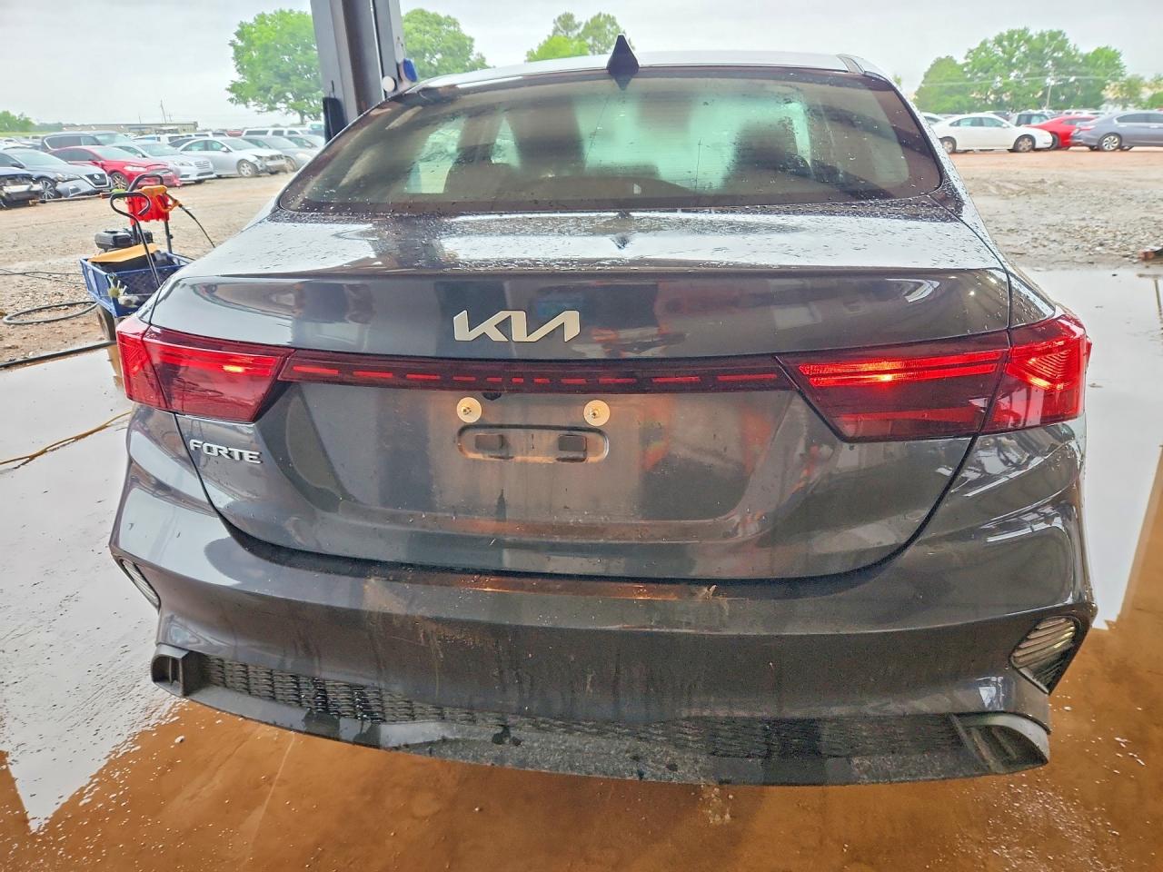 KIA FORTE 2024 — 7