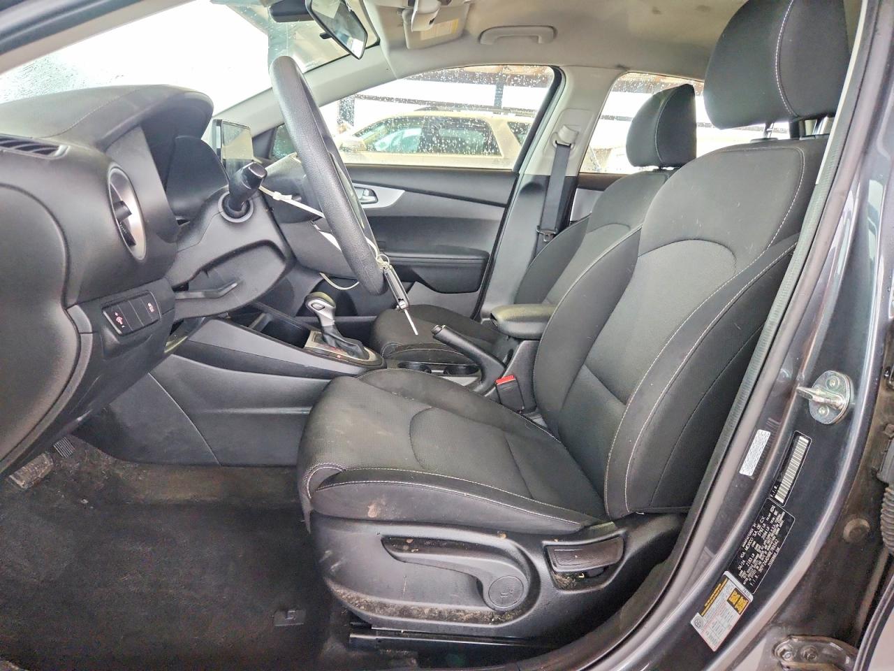 KIA FORTE 2024 — 8