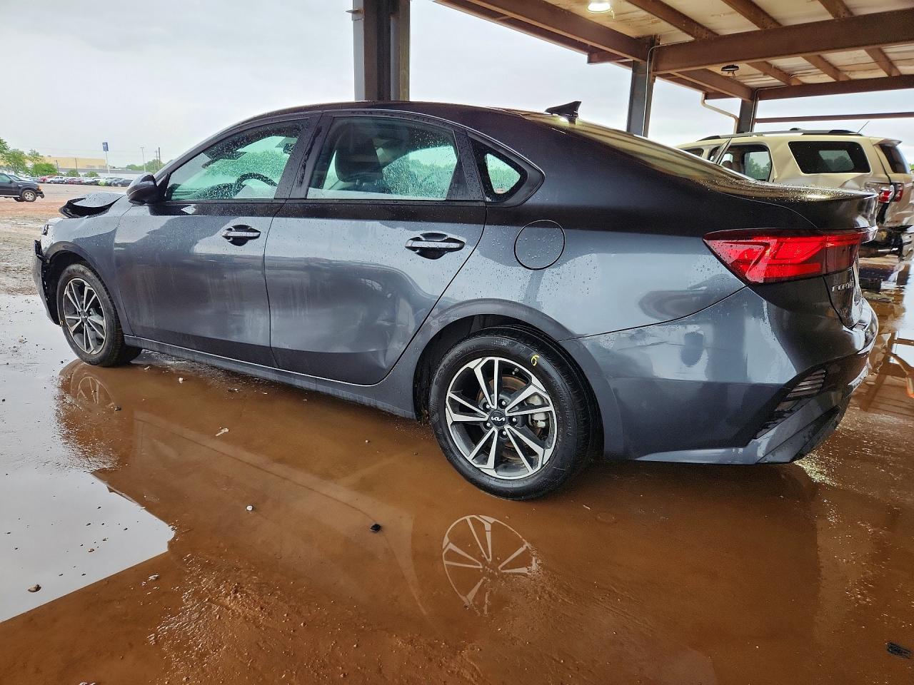 KIA FORTE 2024 — 3