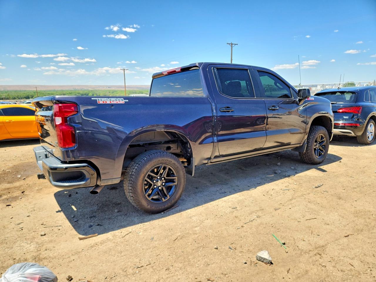 CHEVROLET SILVERADO 2022 — 4